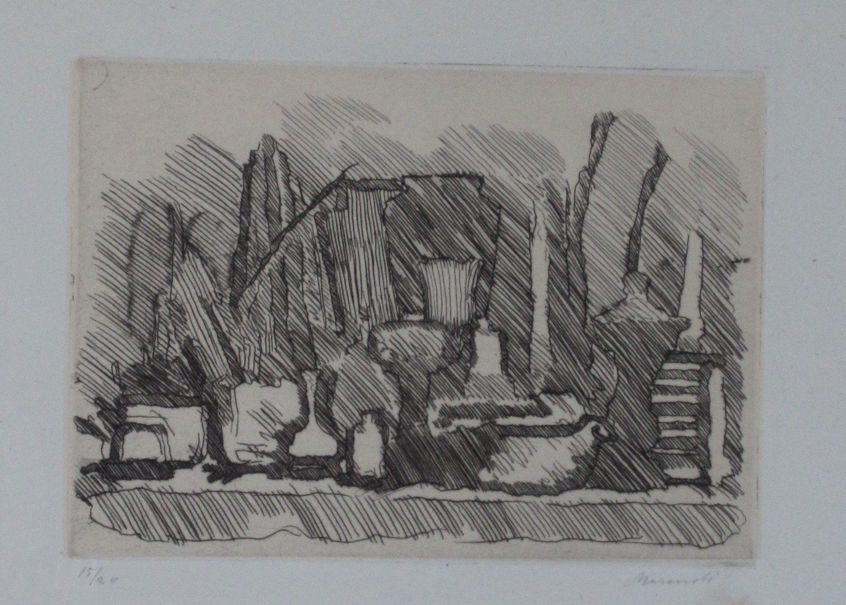 Giorgio Morand, Natura morta di vasi, bottiglie ecc. su un tavolo, c. 1929